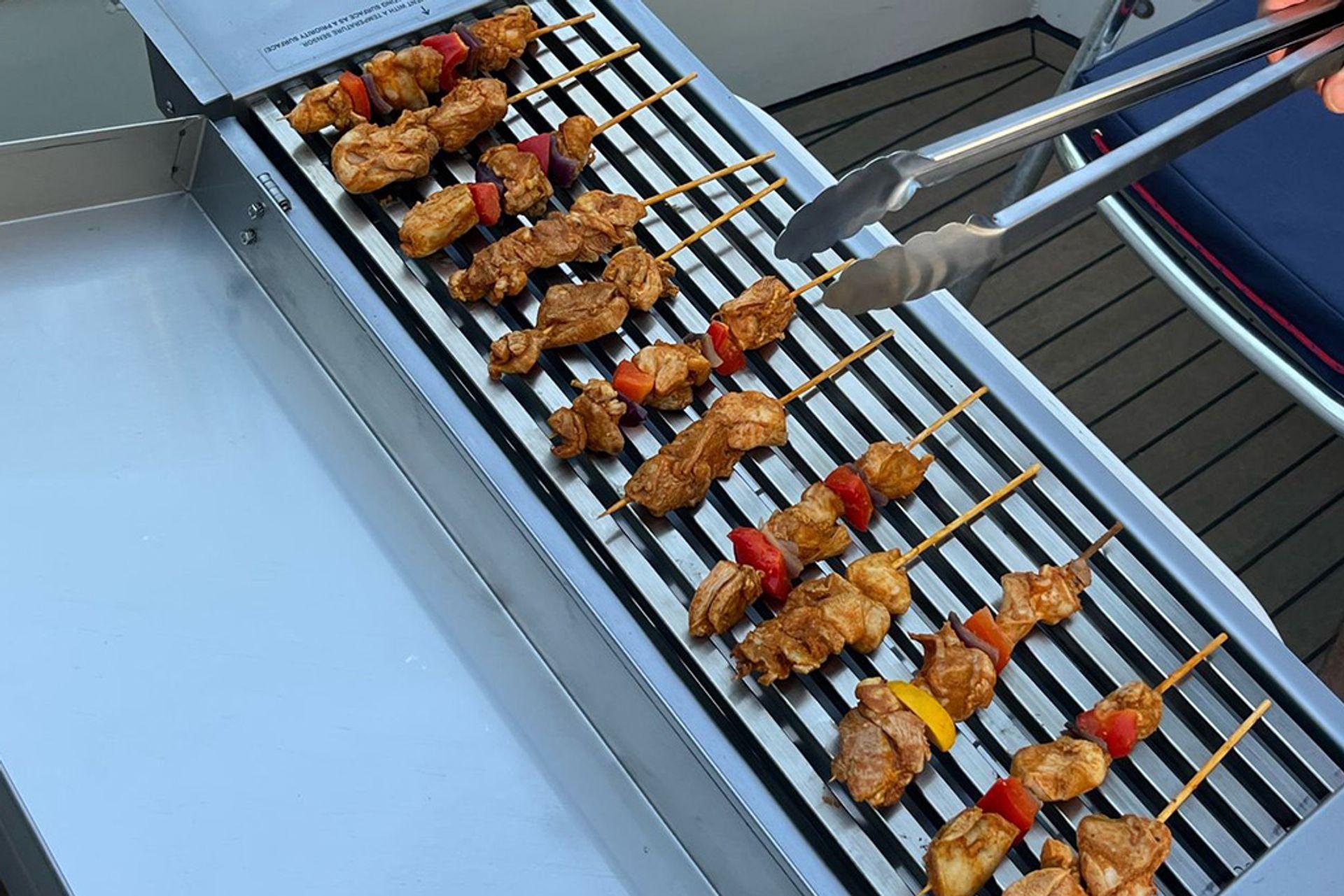 BBQ en Drinks boot (prive sloep met schipper)
