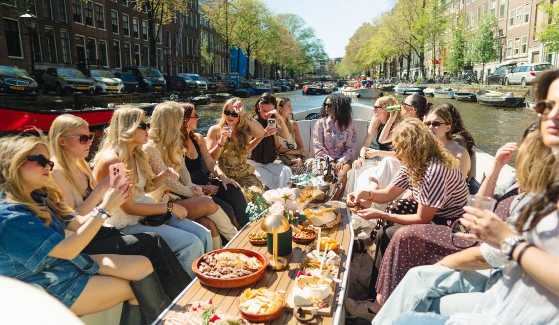 Tapas en Drinks boot (prive sloep met schipper)