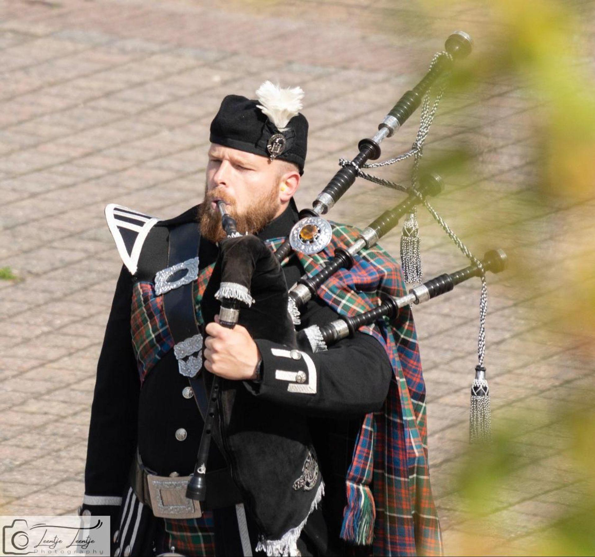 Bagpiper Bruce, foto 3