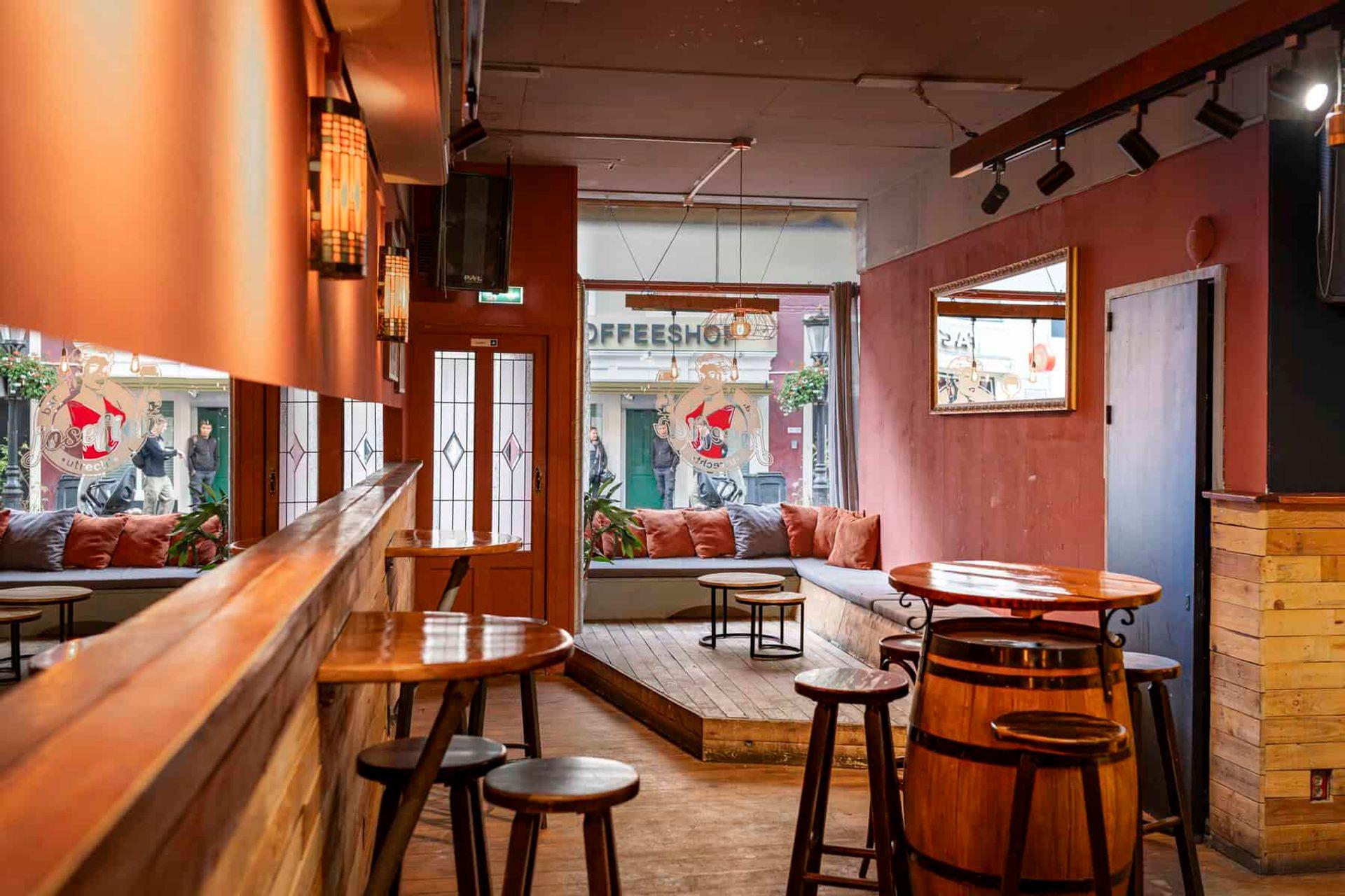 Besloten caféruimte