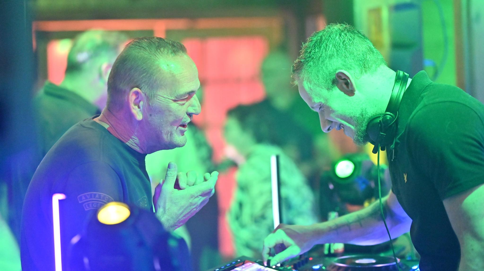 DJ Tonicity – Allround Club DJ voor Bruiloft , corporate events, festivals en diverse allround club-energy settings., foto 13
